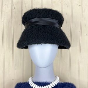 Vintage Black Sherpa Cloche Hat With Black Satin Band